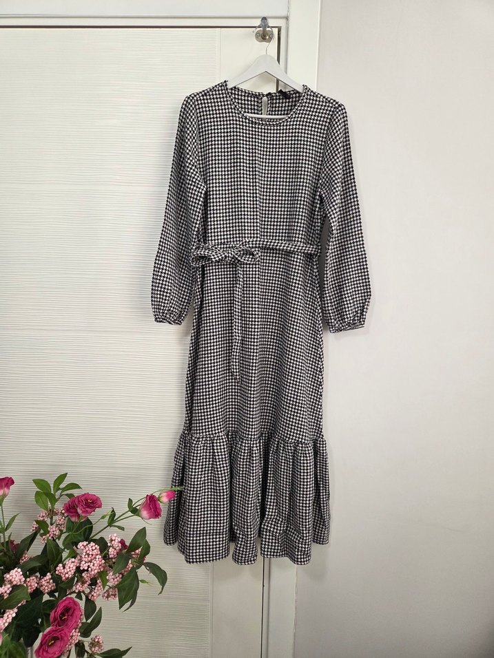 Tesettür kışlık elbise - Görsel 2