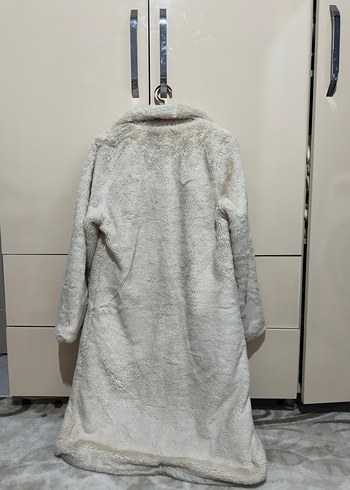 Beyaz Uzun Peluş Kadın Kaban - Görsel 2