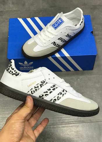 Beyaz Zebra Desenli Adidas Samba Sneakers