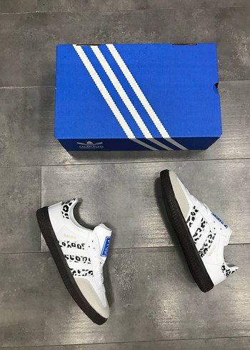 39 Beden Beyaz Zebra Desenli Adidas Samba Sneakers