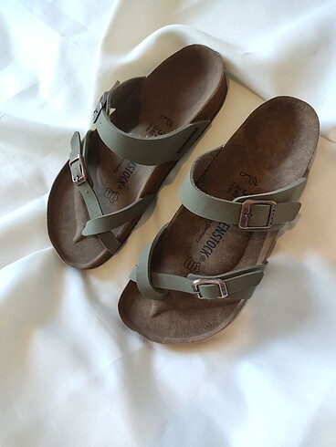 37 Beden #Kadın #Birkenstock #Terlik