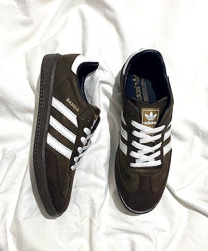 39 Beden Adidas Spor Ayakkabı