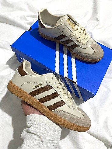40 Beden camel Renk Adidas Spor Ayakkabı