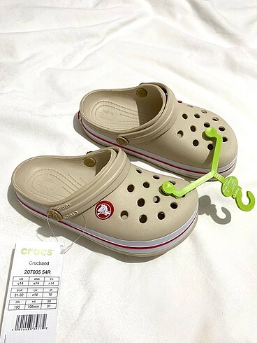 32 Beden Crocs Terlik