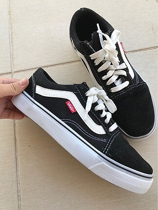 Vans old skool