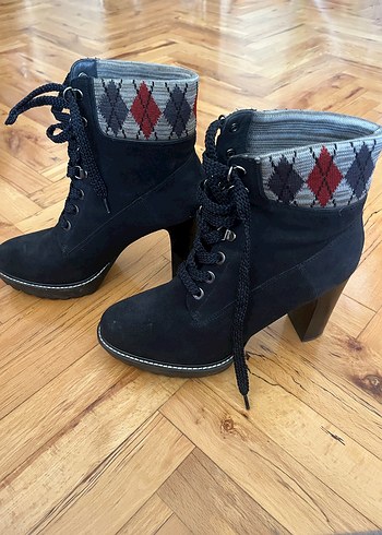 Tommy Hilfiger topuklu bot - Görsel 3