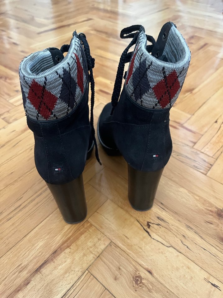 Tommy Hilfiger topuklu bot - Görsel 2