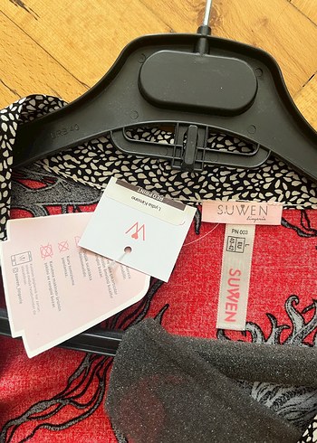 Suwen Suwen kimono