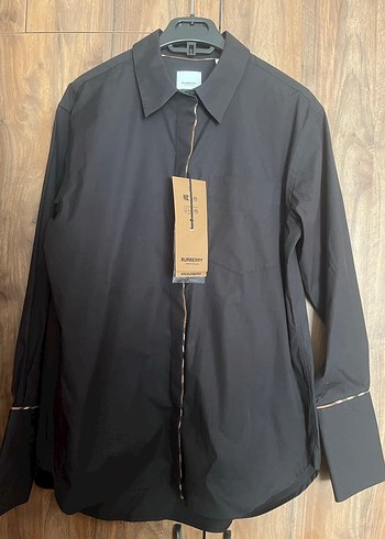 Burberry Gomlek
