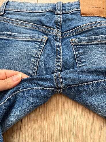 9 Yaş Beden lacivert Renk Zara kot pantolon