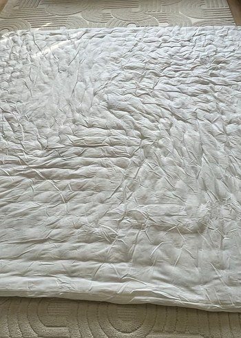Beyaz Düz Yatak Örtüsü - Görsel 4