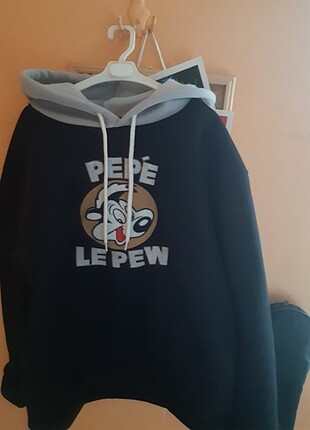 Siyah sweatshirt