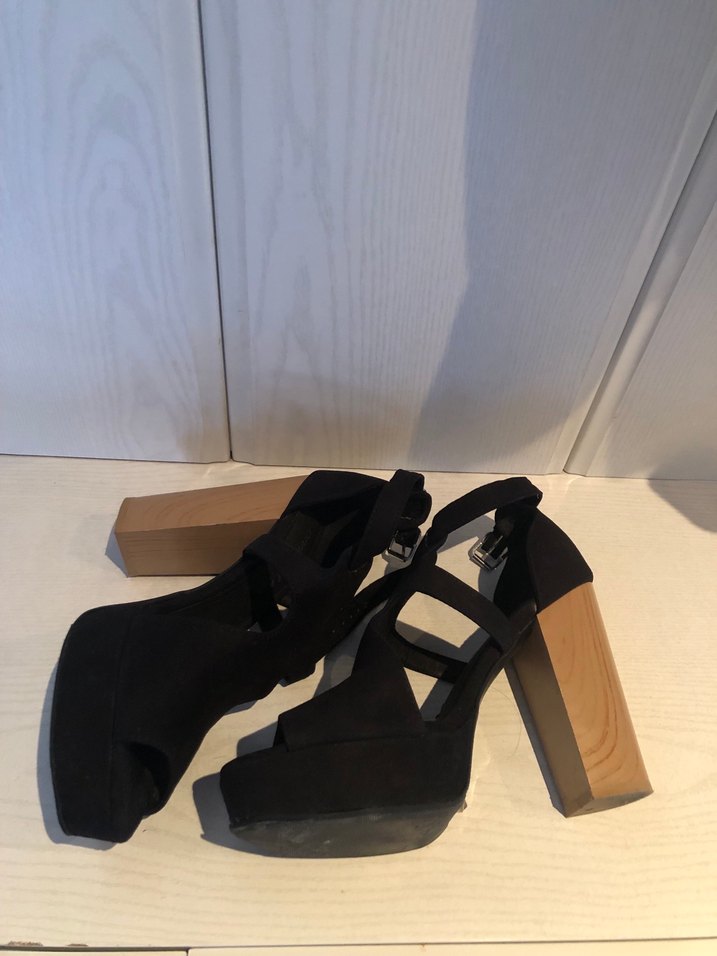 Siyah Platform Topuklu Kadın Ayakkabı - Görsel 3