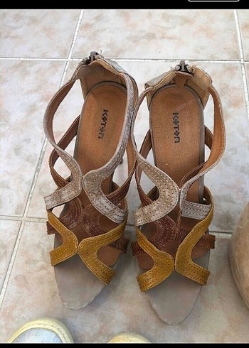38 Beden ten rengi Renk Bej Süet Yılan Desenli Stiletto Topuklu Kadın Ayakkabı
