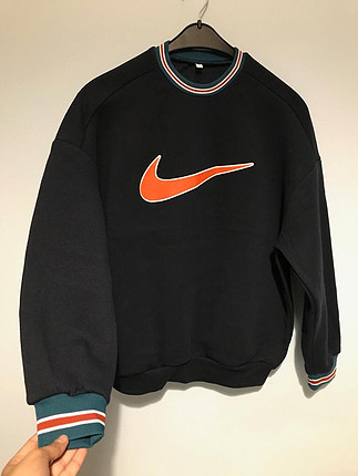 Nike Nike sml mevcuttur 