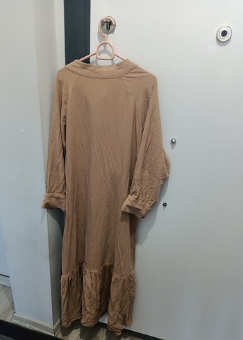 Bej Uzun Keten Elbise, Gevşek Kesim, Minimalist