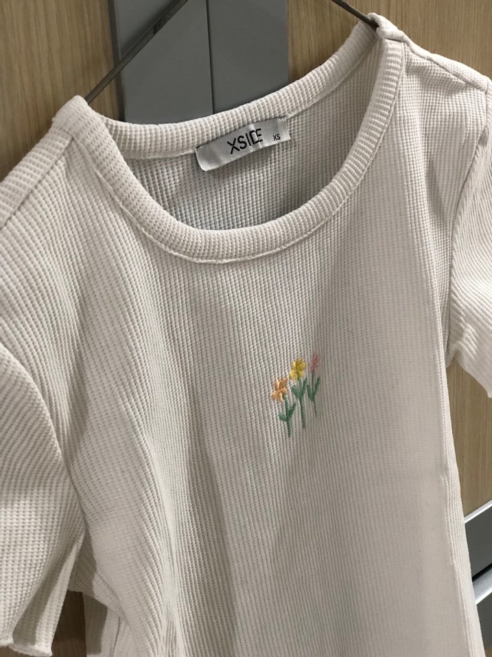 Beyaz Tshirt - Görsel 3