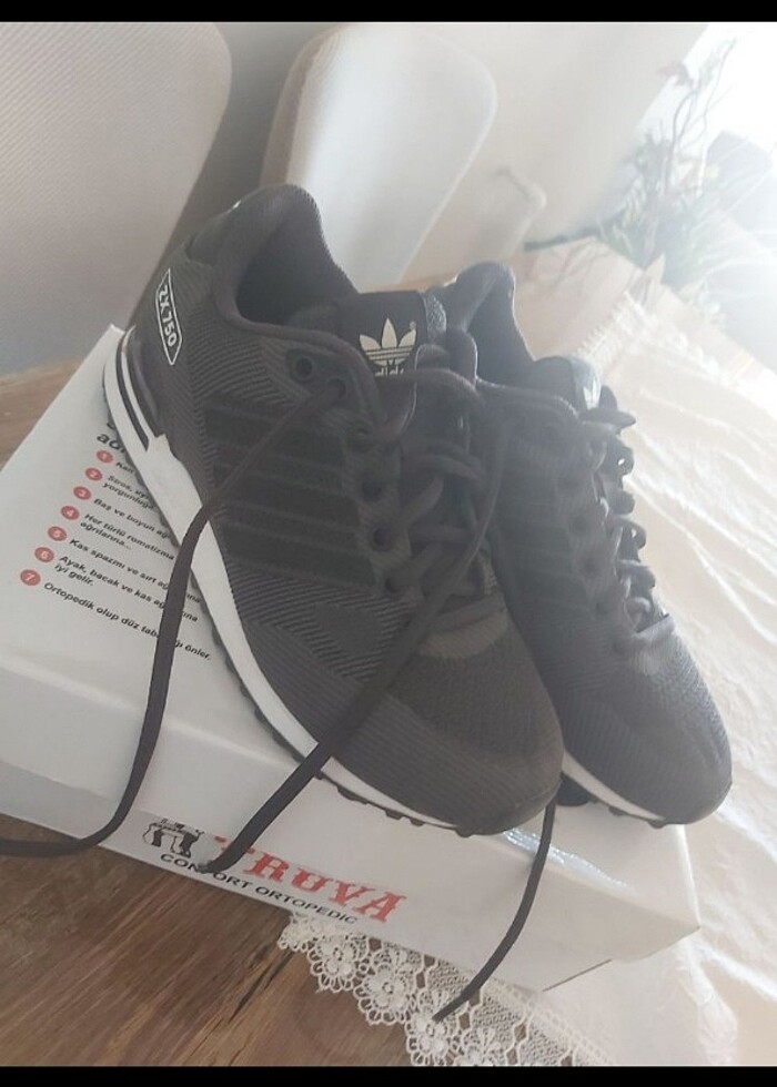 Orjinal adidas spor ayakkabı  - Görsel 2
