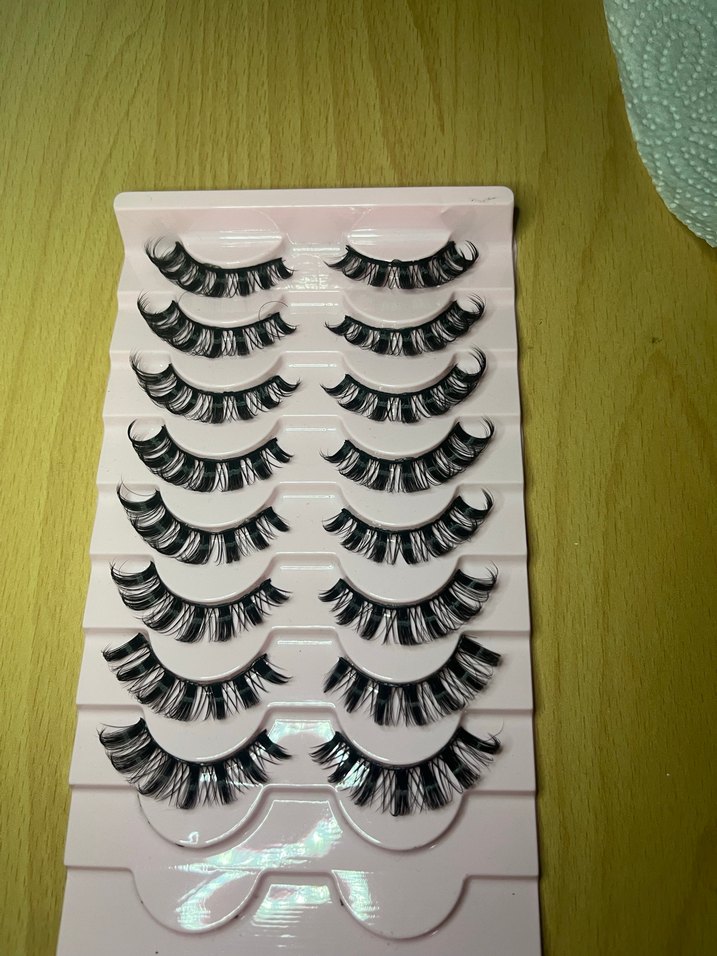 Latina Kirpik - Görsel 2