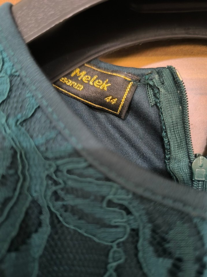 Uzun Kollu İşlemeli Yeşil Abiye Elbise - Görsel 4