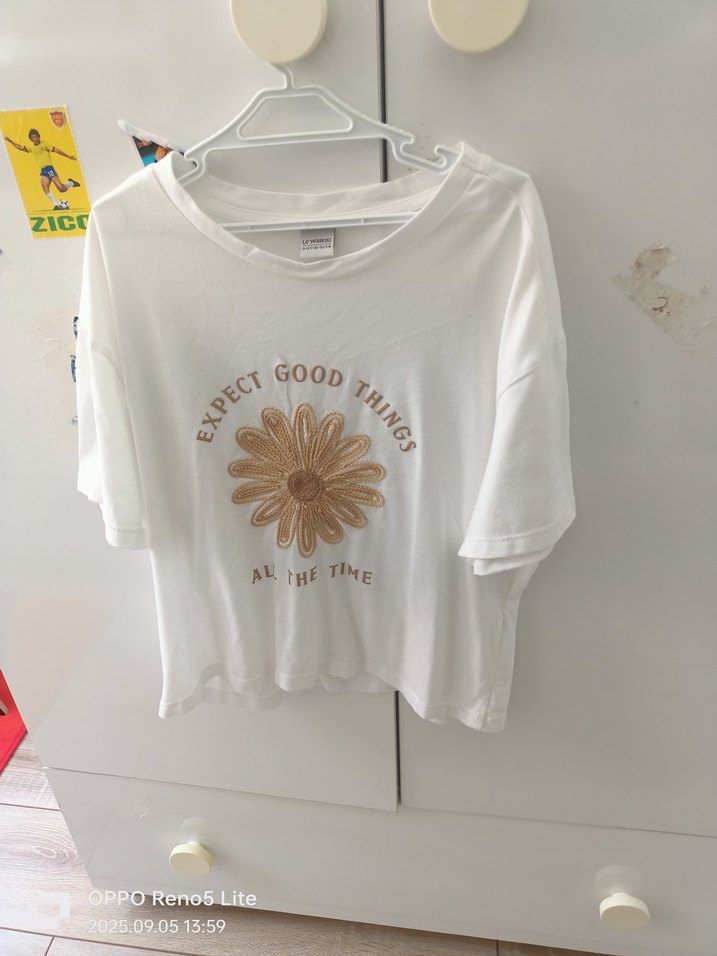 Beyaz Baskılı cocuk Tişört - Görsel 2