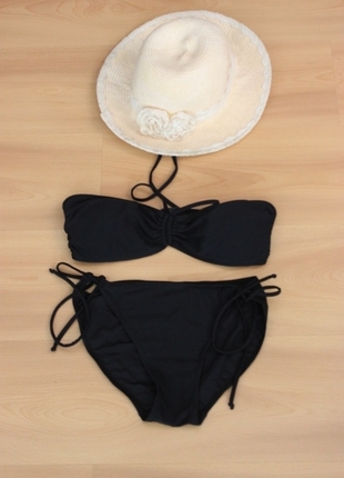 siyah bikini