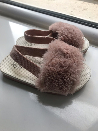 Orjinal kız bebek sandaleti 23 numara