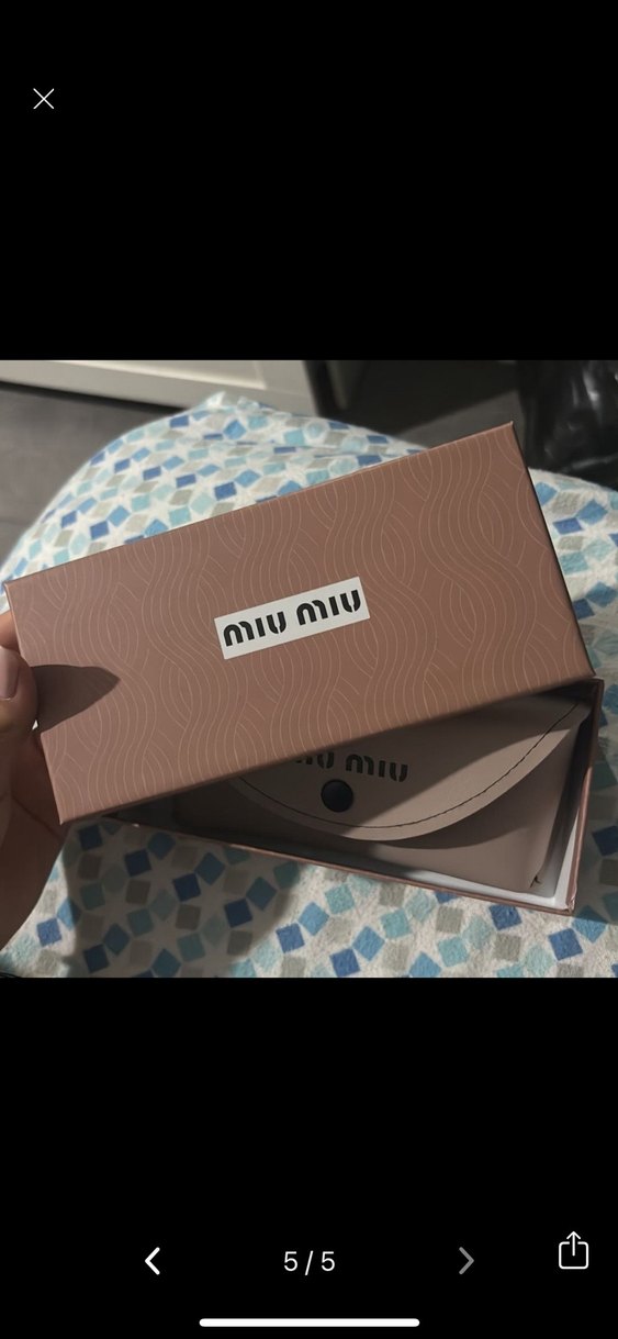 Miu Miu gunes gozlugu - Görsel 5