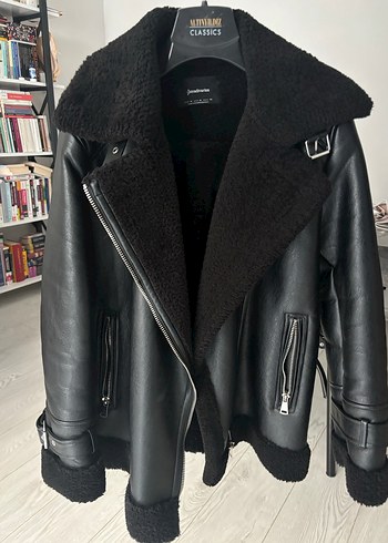 Stradivarius içi kürklü ceket - Görsel 2