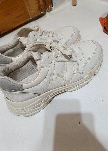 Beyaz Erkek Spor Ayakkabı - Görsel 3