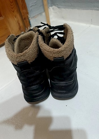 Siyah Bağcıklı kız çocuk Spor Bot - Görsel 2