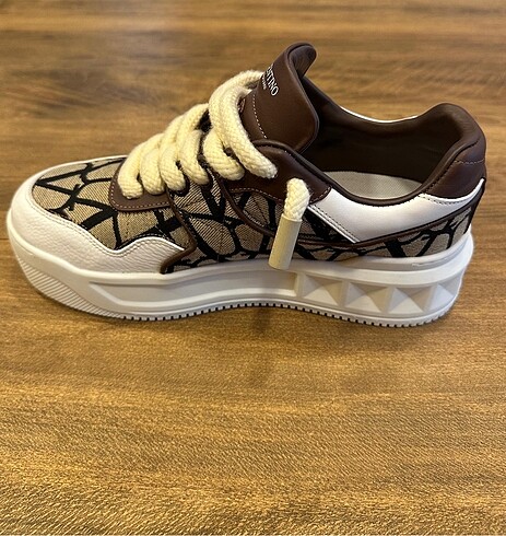 40 Beden Valentino Garavani Sneaker