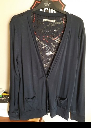 Lacivert Dantel Detaylı Uzun Kollu V Yaka Bluz - Görsel 2