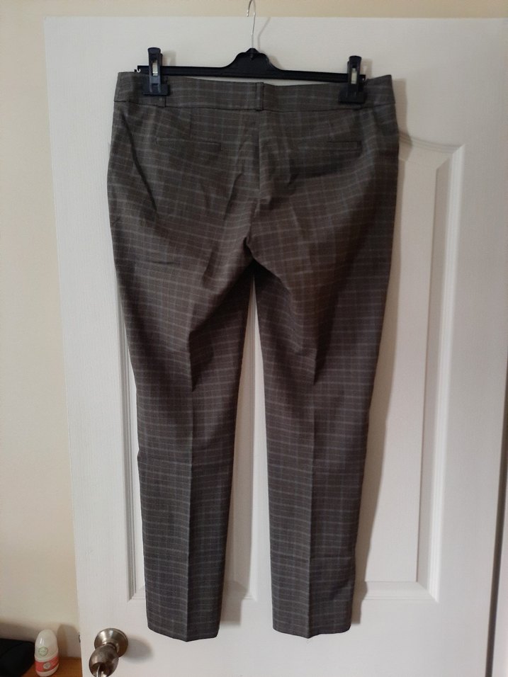 Düğmeli Gri Kadın Kumaş Pantolon - Görsel 2