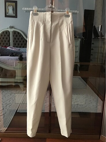 Zara bej kumaş pantolon