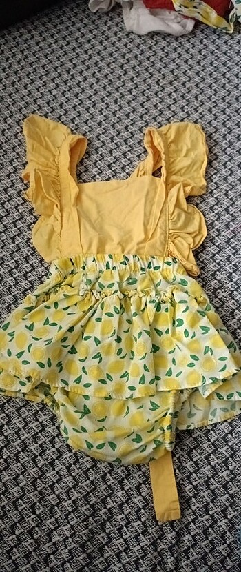 Limonlu elbise