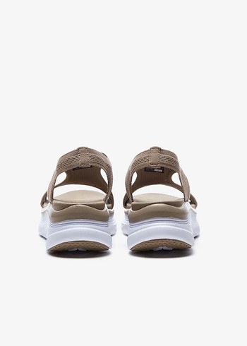 38 Beden camel Renk Skechers sandalet