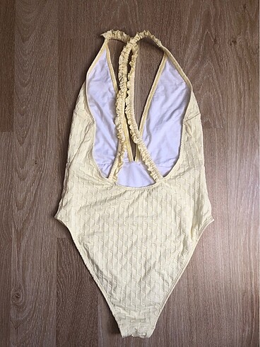 36 Beden ASOS Çarpraz Askılı Mayo