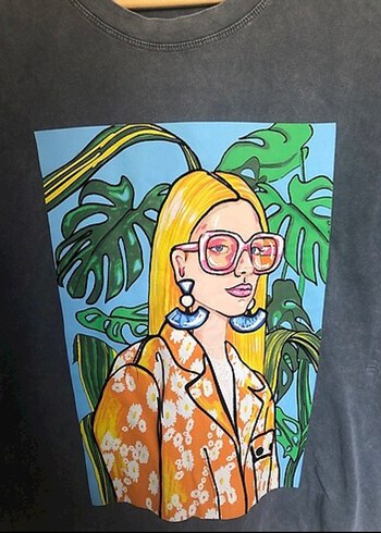 Zara Zara Flok Kabartmalı Baskılı Kadın Tişört