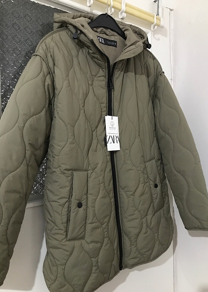 Zara kapüşonlu şişme mont - Görsel 5