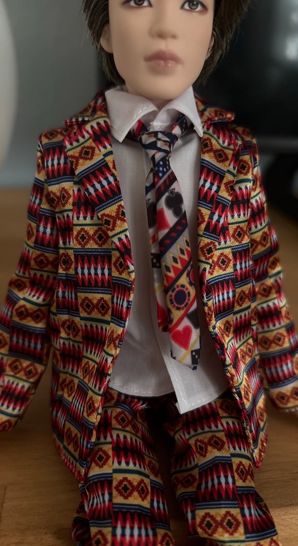 Çok Renkli Desenli Takım Elbiseli Erkek Bebek - Görsel 3