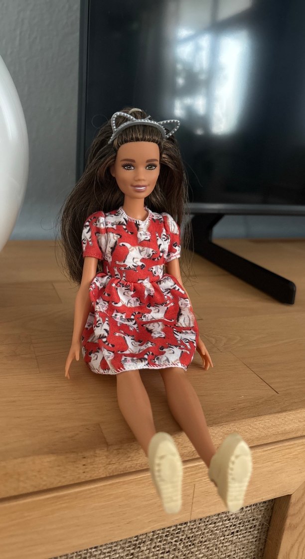 Barbie feshionistas Bebek - Görsel 2