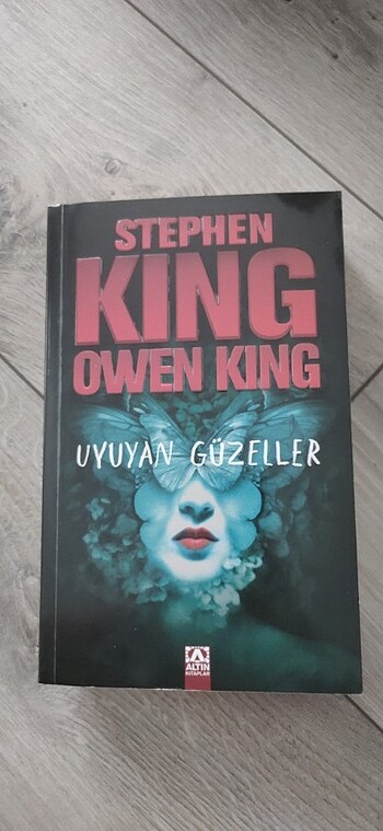 Uyuyan Güzeller Stephen King