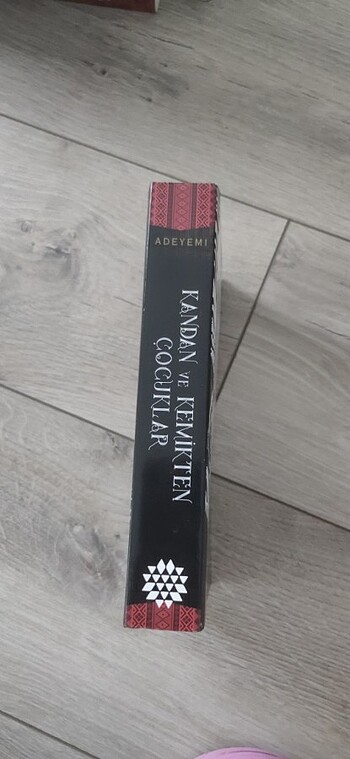  Kandan ve Kemikten Çocuklar 