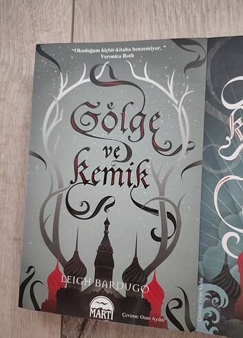  Beden Renk Gölge ve Kemik Serisi Leigh Bardugo