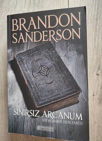 Sınırsız Arcanum Brandon Sanderson