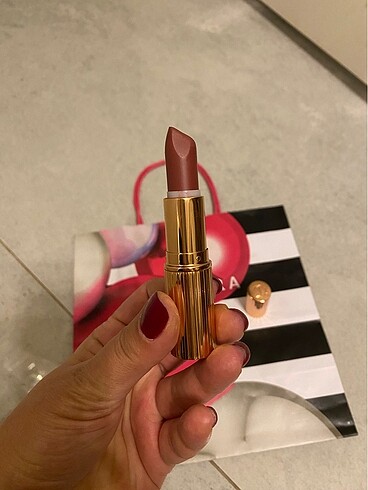 Charlotte Tilbury orijinal ruj Pillow Talk