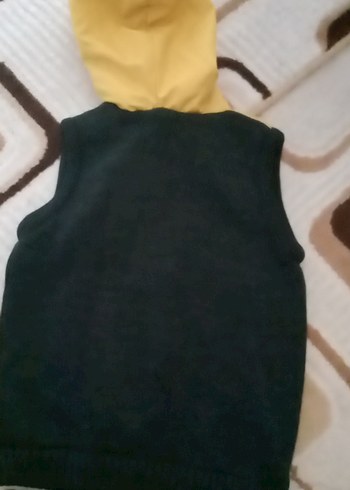 Erkek Çocuk Sarı Siyah Kapüşonlu Yelek - Görsel 3