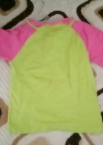 Kız Çocuk Yeşil Çiçekli Kısa Kollu Tişört - Görsel 2