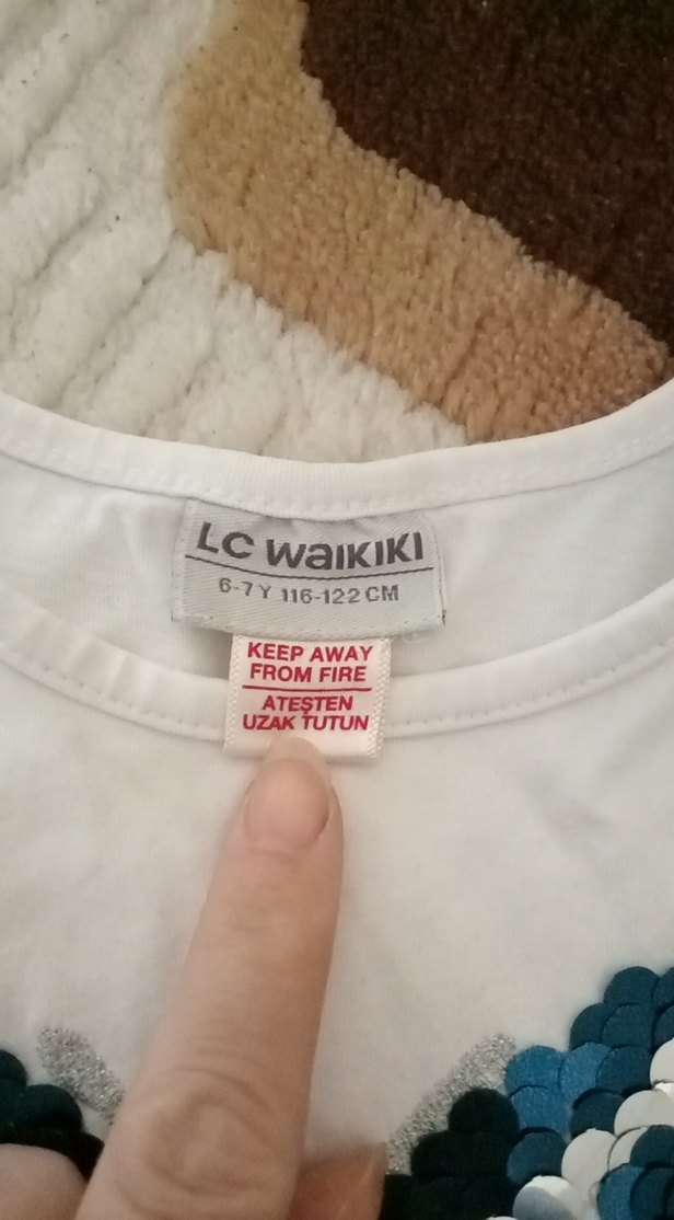 Mavi Nakışlı Boncuklu Kelebekli Tişört - Görsel 2